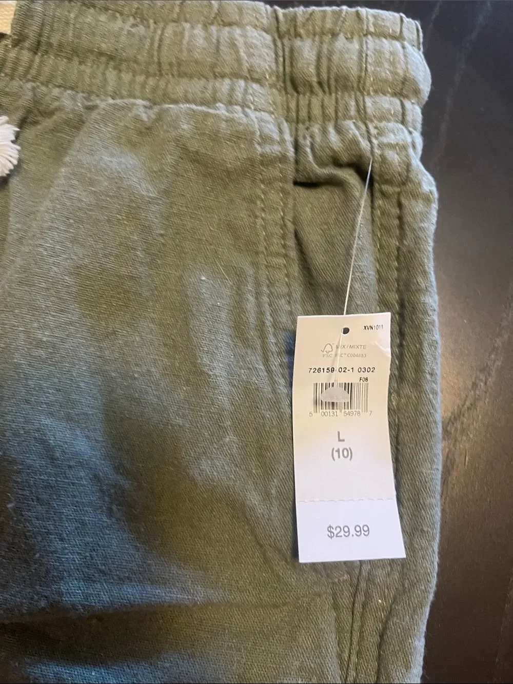 GAP casual olive
